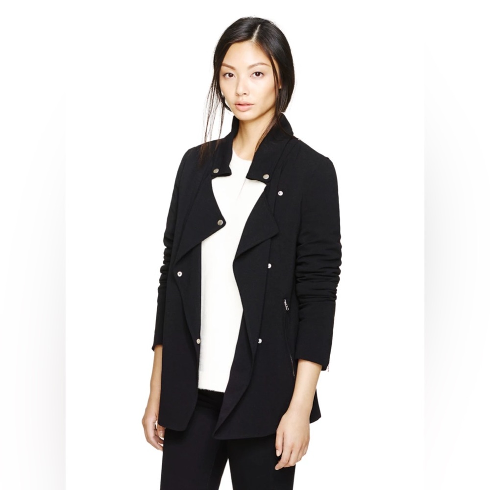Wilfred
Mayet Jacket